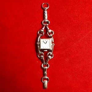 Gucci Signoria Watch